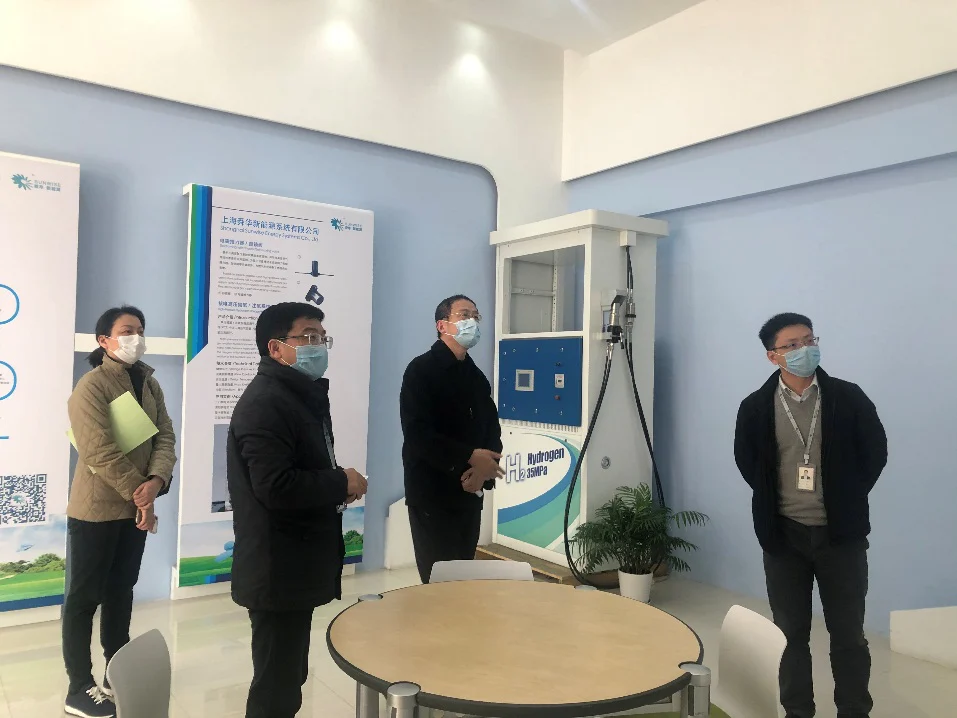 Waigang government and Xinwang Economic City leaders visit Sunwise — original image