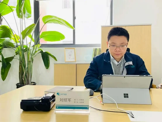 Sunwise General Manager Liu Shaojun speaks to People's Daily Online — original image