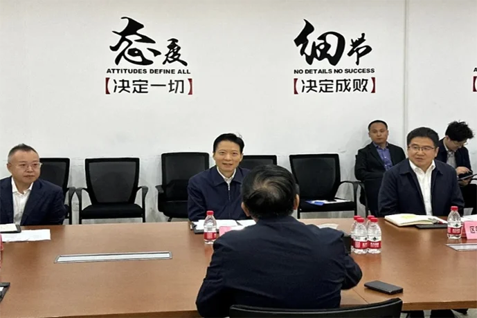 Lu Fangzhou leads a delegation to Sunwise — original image