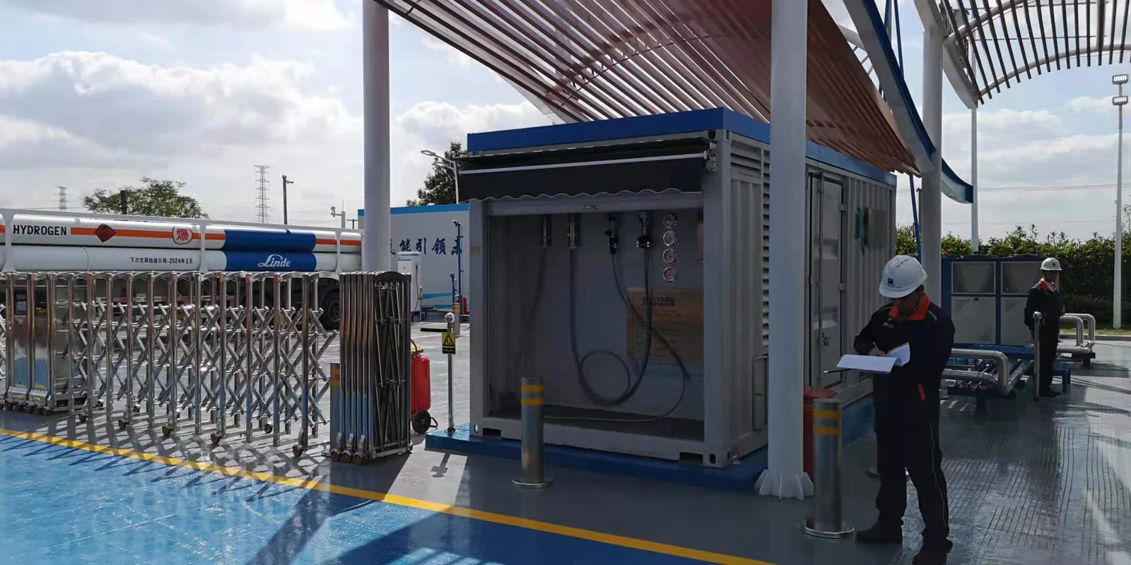 Zhejiang's first integrated hydrogen and electricity service station begins trial operation — original image